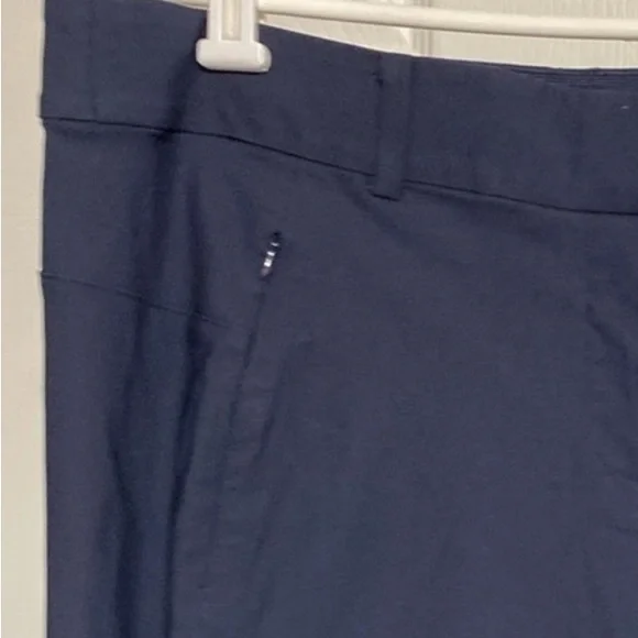 Lane Bryant NWT stretch navy blue midrise 4 season trouser pants size 18 - Picture 3 of 11